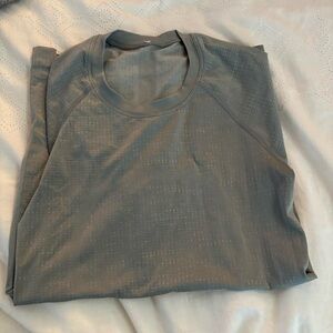 Gray lululemon swiftly tech size 4
